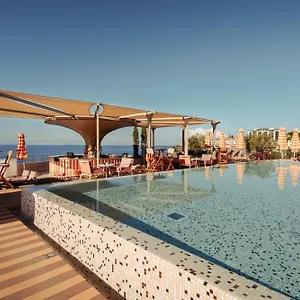 Next - By Savoy Signature Hotel
